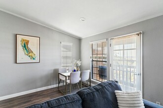 2235 Linwood St in San Diego, CA - Building Photo - Building Photo