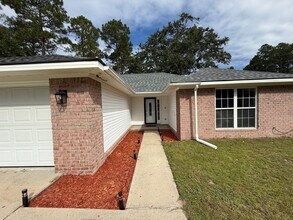 309 N Belmont Ct in Hinesville, GA - Building Photo - Building Photo