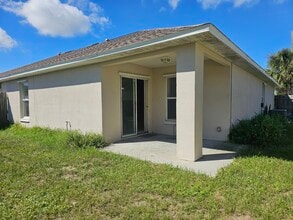 195 Magnolia St in Satellite Beach, FL - Building Photo - Building Photo