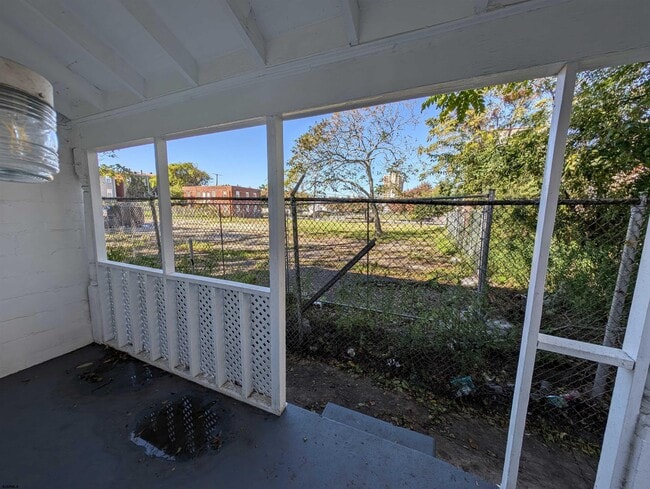 902 Westcoat Pl in Atlantic City, NJ - Building Photo - Building Photo
