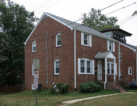 4800 Fairfax Dr in Arlington, VA - Foto de edificio - Building Photo