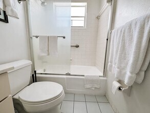 3215 NE 7th St, Unit SI FL2-ID1503991P in Pompano Beach, FL - Building Photo - Building Photo