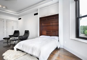 160 Commonwealth Ave, Unit 417 in Boston, MA - Building Photo