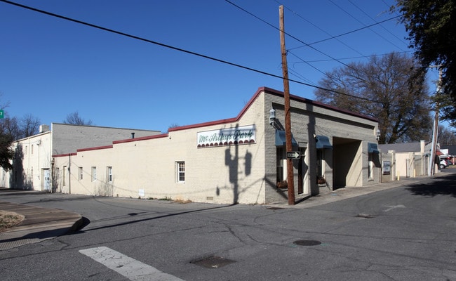 McArthur Park in Shelby, NC - Building Photo - Building Photo