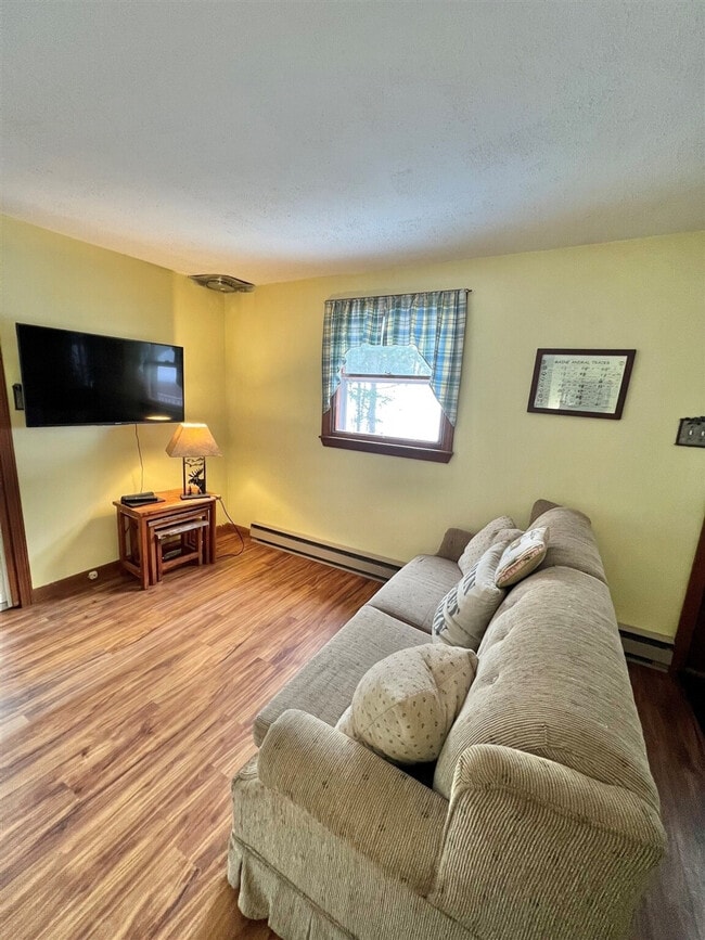 11 Headwall Dr in Bridgton, ME - Building Photo - Building Photo