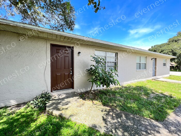 1315 Browning St in Clearwater, FL - Building Photo
