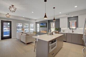 3632 Colfax Ave S, Unit 3628 Colfax Ave S - Unit 1 in Minneapolis, MN - Building Photo - Building Photo