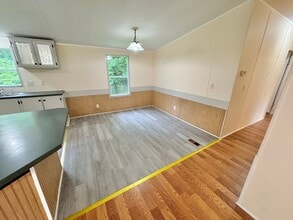 340 S Miller Ave in Statesville, NC - Building Photo - Building Photo