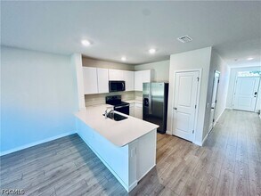 8471 Everly Preserve Dr in Lehigh Acres, FL - Building Photo - Building Photo