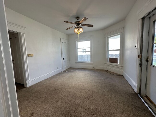 1238 5th Ave N in Fort Dodge, IA - Building Photo - Building Photo