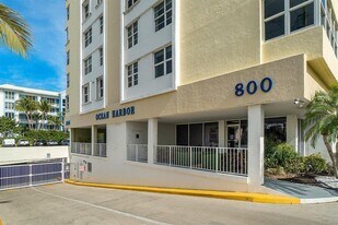 800 SE 20th Ave in Deerfield Beach, FL - Building Photo