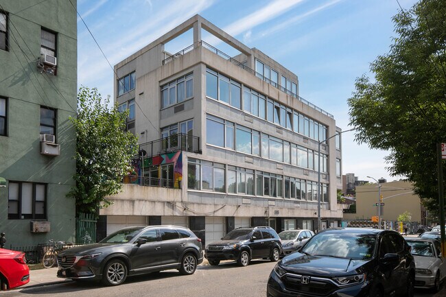 508 Humboldt St in Brooklyn, NY - Foto de edificio - Building Photo