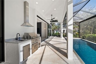 27148 Serrano Way in Bonita Springs, FL - Building Photo - Building Photo
