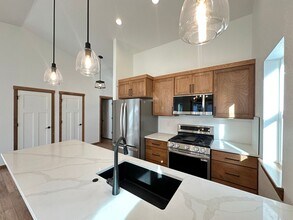 8984 W Cultivator Ave in Rathdrum, ID - Building Photo - Building Photo