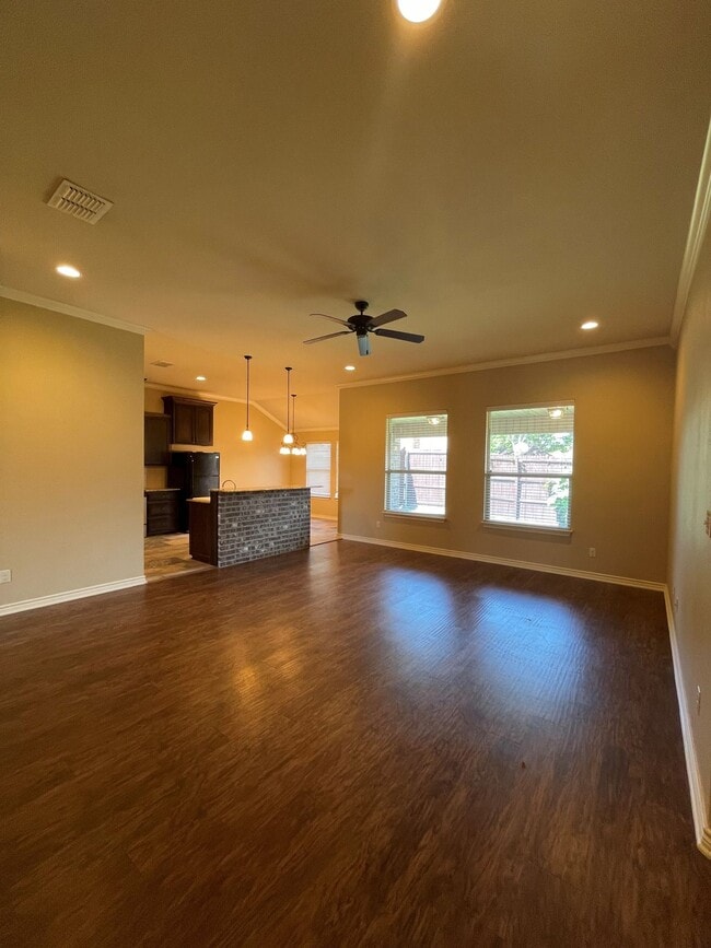 1750 Centennial Pkwy in Tyler, TX - Building Photo - Building Photo