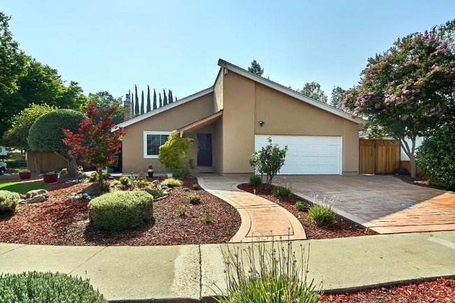 property at 313 Oakberry Way