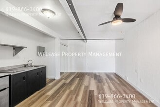 8038 Lemon Ave in La Mesa, CA - Building Photo - Building Photo