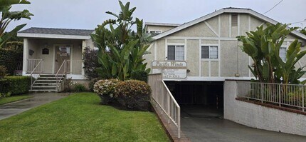 Pacific Winds Apartments in Hawthorne, CA - Building Photo - Building Photo