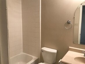 13603 Ravensway Dr in Cypress, TX - Building Photo - Building Photo