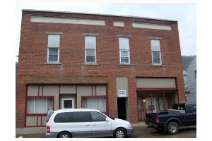 501 Pratt Ave in Pratt, WV - Building Photo