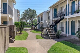 Waverly in Houston, TX - Building Photo - Building Photo