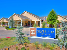 Silver Elm Estates of Norman Apartments