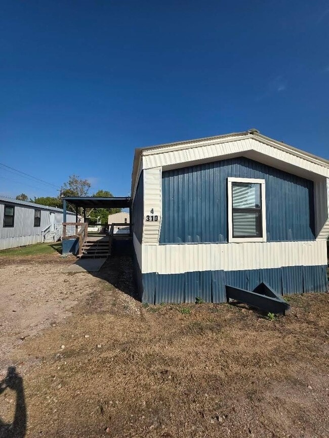 property at 310 Paddock St