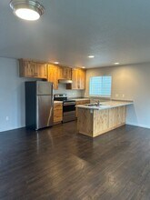 6247 NE William R Carr Ave in Adair Village, OR - Building Photo - Building Photo