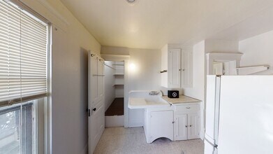 802 E Kingsley St in Ann Arbor, MI - Building Photo - Building Photo