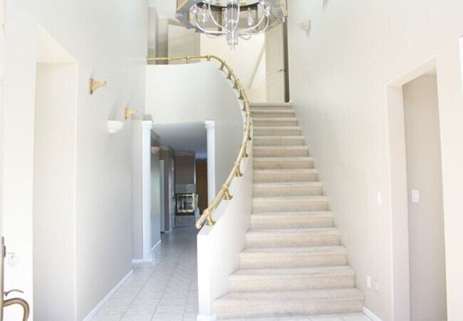 8122 Coquitlam Pl in Blaine, WA - Building Photo - Building Photo