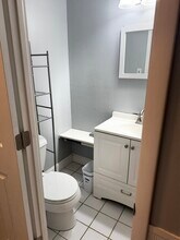 23 Bullocks Point Ave, Unit 4A in Riverside, RI - Building Photo - Building Photo
