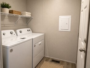 137 El Paso Dr in Springfield, IL - Building Photo - Building Photo