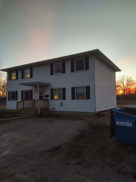 604 S Shabbona St, Unit 4 in Streator, IL - Foto de edificio