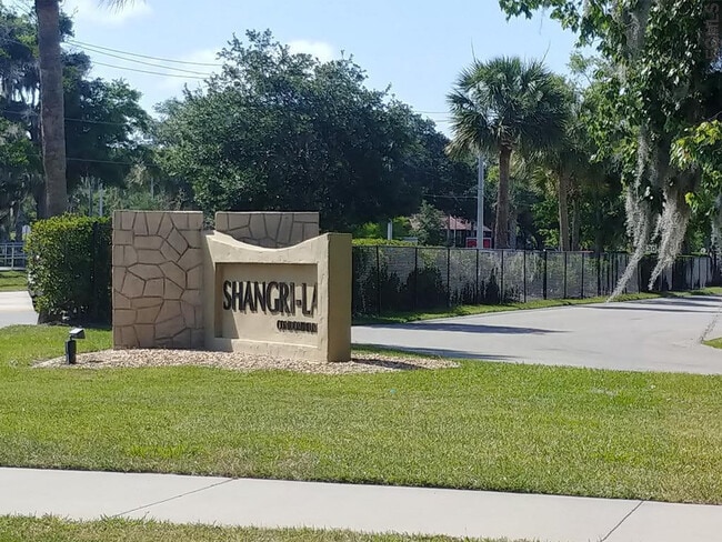 property at 306 Palm Coast Pkwy SW