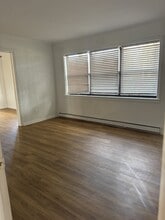 1000 Fairlane Dr in Dothan, AL - Building Photo - Building Photo