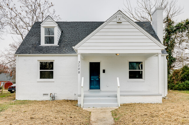 3708 Moody Ave in Richmond, VA - Foto de edificio - Building Photo