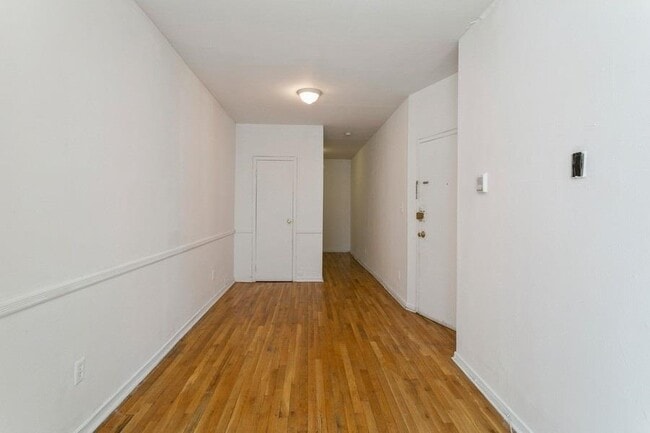 property at 118 Adams St