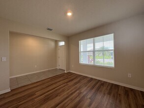17448 Harvest Moon Way in Bradenton, FL - Building Photo - Building Photo