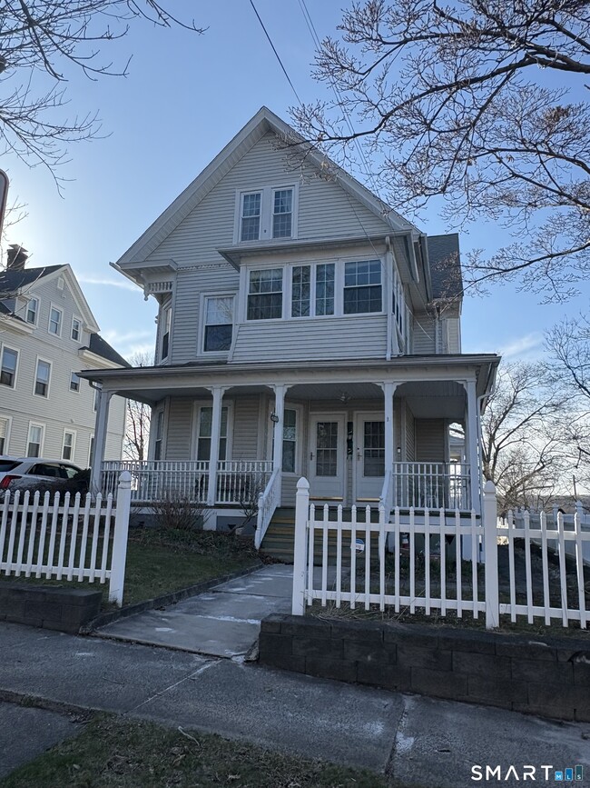 property at 211 S Whittlesey Ave