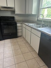 9536 Aboite Center Rd in Fort Wayne, IN - Building Photo - Building Photo