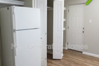 226 Plum St in Pueblo, CO - Building Photo - Building Photo