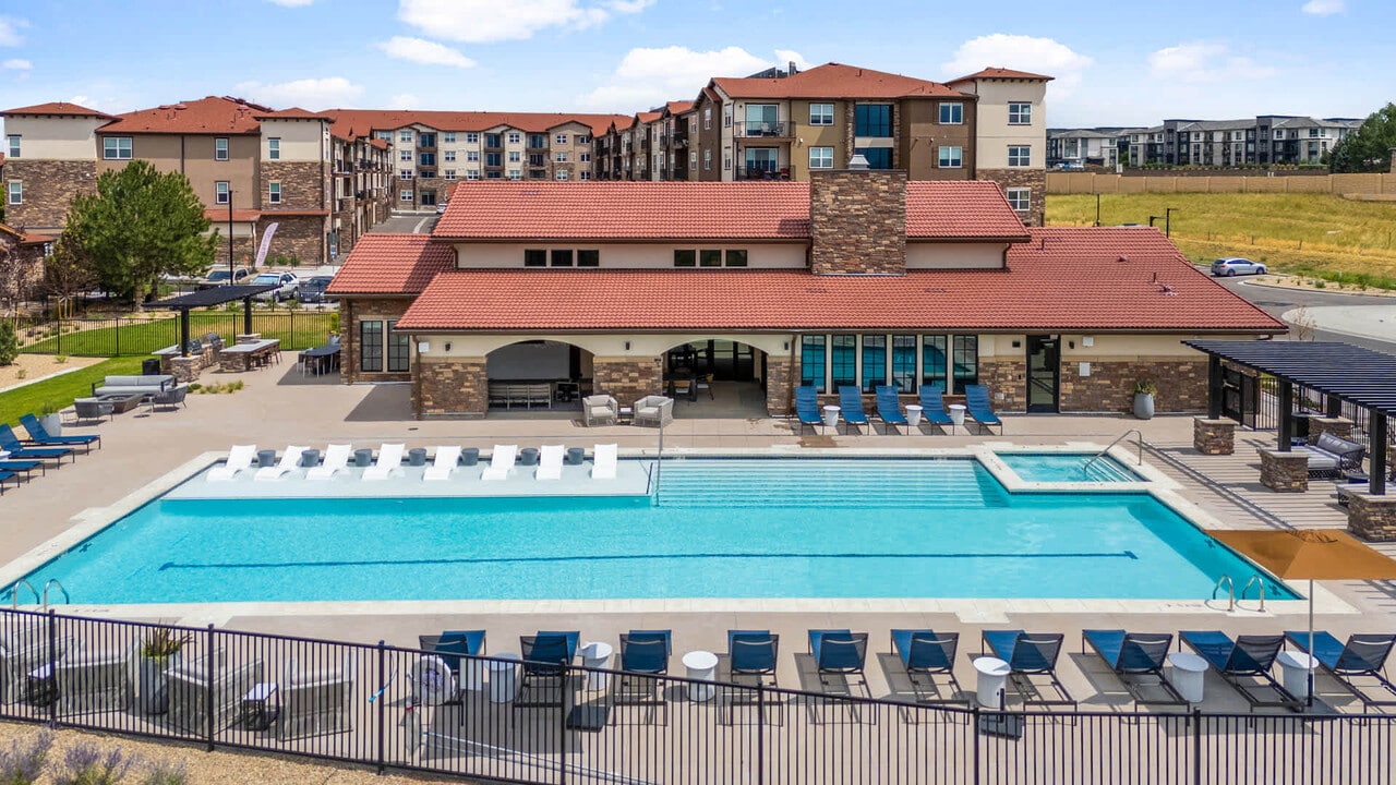 Aventine Littleton in Littleton, CO - Foto de edificio