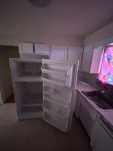 1127 Bellevue Ave-Unit -1 in Syracuse, NY - Building Photo - Building Photo