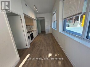 1100 Sheppard Ave W in Toronto, ON - Building Photo - Building Photo