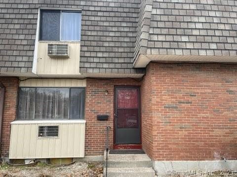 148 High Path Rd in Windsor, CT - Building Photo