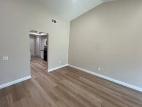 41009 Village 41 in Camarillo, CA - Building Photo - Building Photo