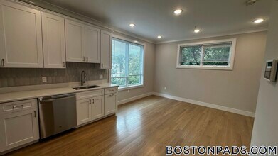 104-106-106 Warren St in Boston, MA - Building Photo - Building Photo