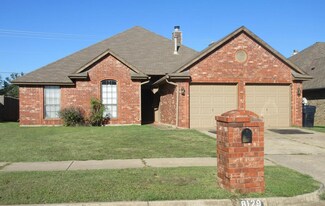 8129 Timothy Ln in Oklahoma City, OK - Building Photo