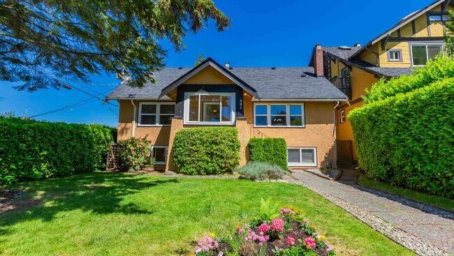 property at 481 W 19th Ave