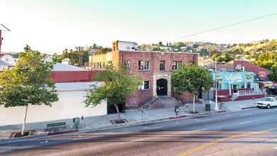 2919 N Broadway in Los Angeles, CA - Foto de edificio - Building Photo